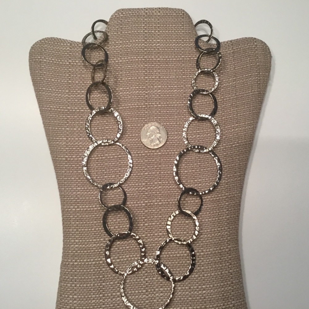 Circle Link Necklace - Picture 3 of 4